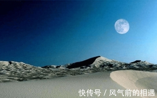 诗作#王昌龄最“残酷”边塞诗作,每个字都带着寒意,开头10字冷彻入骨