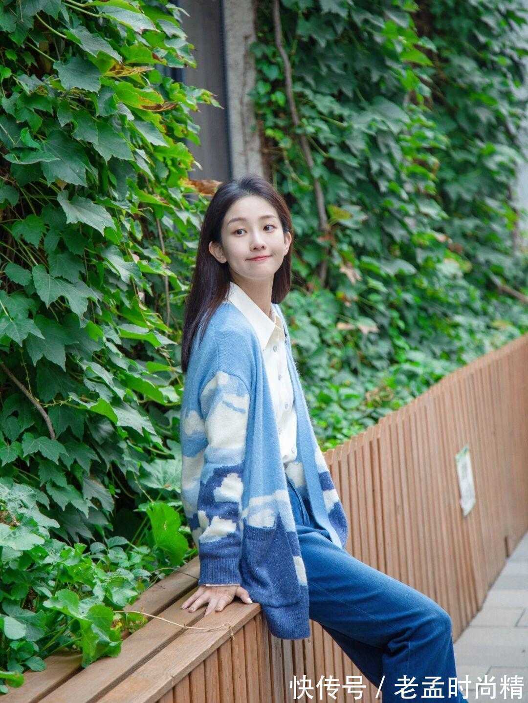 半身裙|会穿衬衫也很迷人,看这样穿多美,小细节打造气质美丽又大方