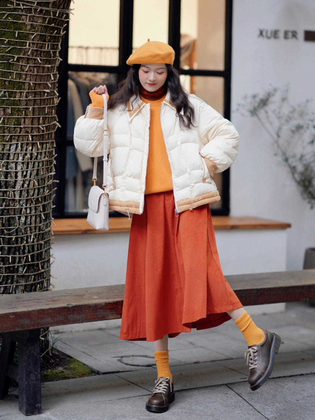 毛衣|最近秋冬有种火叫毛衣+半裙,照着穿都好看,温暖了整个秋冬,太洋气了