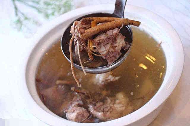 表面|全国最出名的五大名汤,天下第一汤仅排第三,第一名表面平平无奇