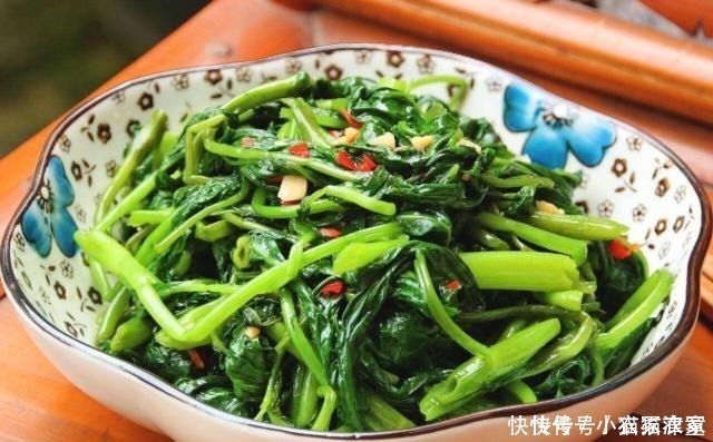 这菜是天然“洗肠草”，常吃去油解腻、润肠通便，贵点也要舍得