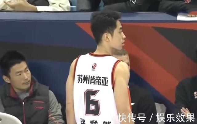 退场|2次违体被驱逐!CBA大将黯然退场,只打了15分钟,送出6次失误