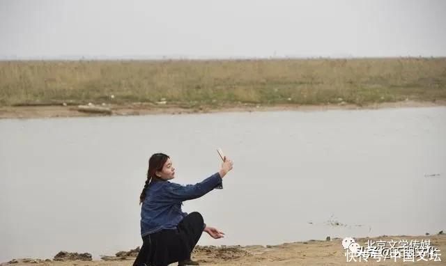 组诗|《黄河边的姑娘》组诗 才才