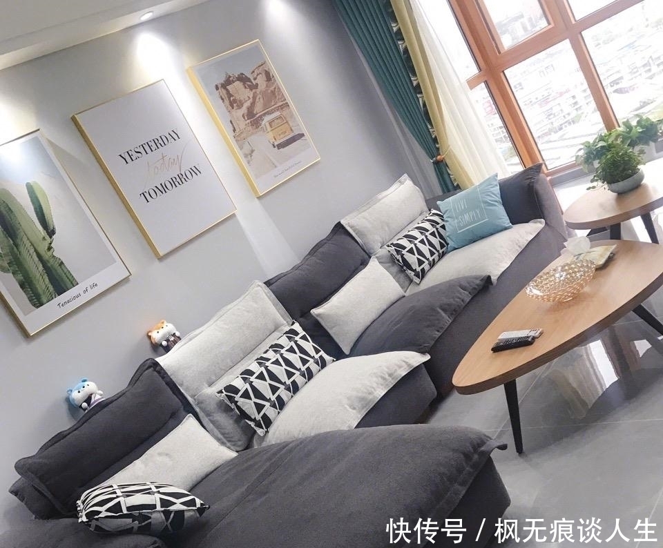 次卧|这套130平新房太漂亮了,进屋就把人给迷住,电视墙实在抢眼!