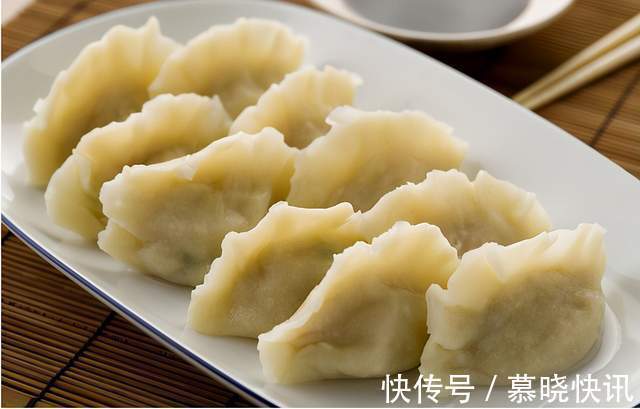 食物|50岁后有心血管疾病的人，4类食物要撤下餐桌，血管才能健康