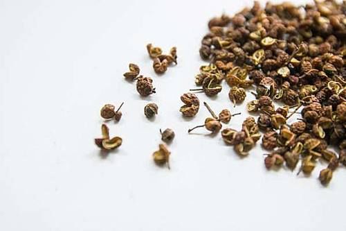花椒不止是厨房调味品，还有其他奇妙的用途，现在知道还不晚
