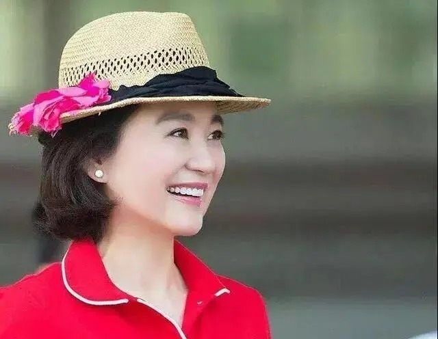 笑傲江湖之东方不败!为什么读书的人很好看?这是我见过最好的答案