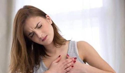 女性|患乳腺增生的女性,别再贪图2种食物的美味,有可能会加重病情