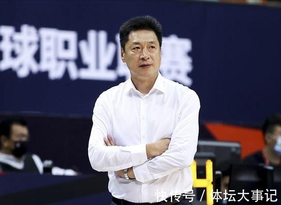 cb3日CBA前瞻,走出低谷,广东拿下网红队,孙铭徽PK超外,广厦连胜