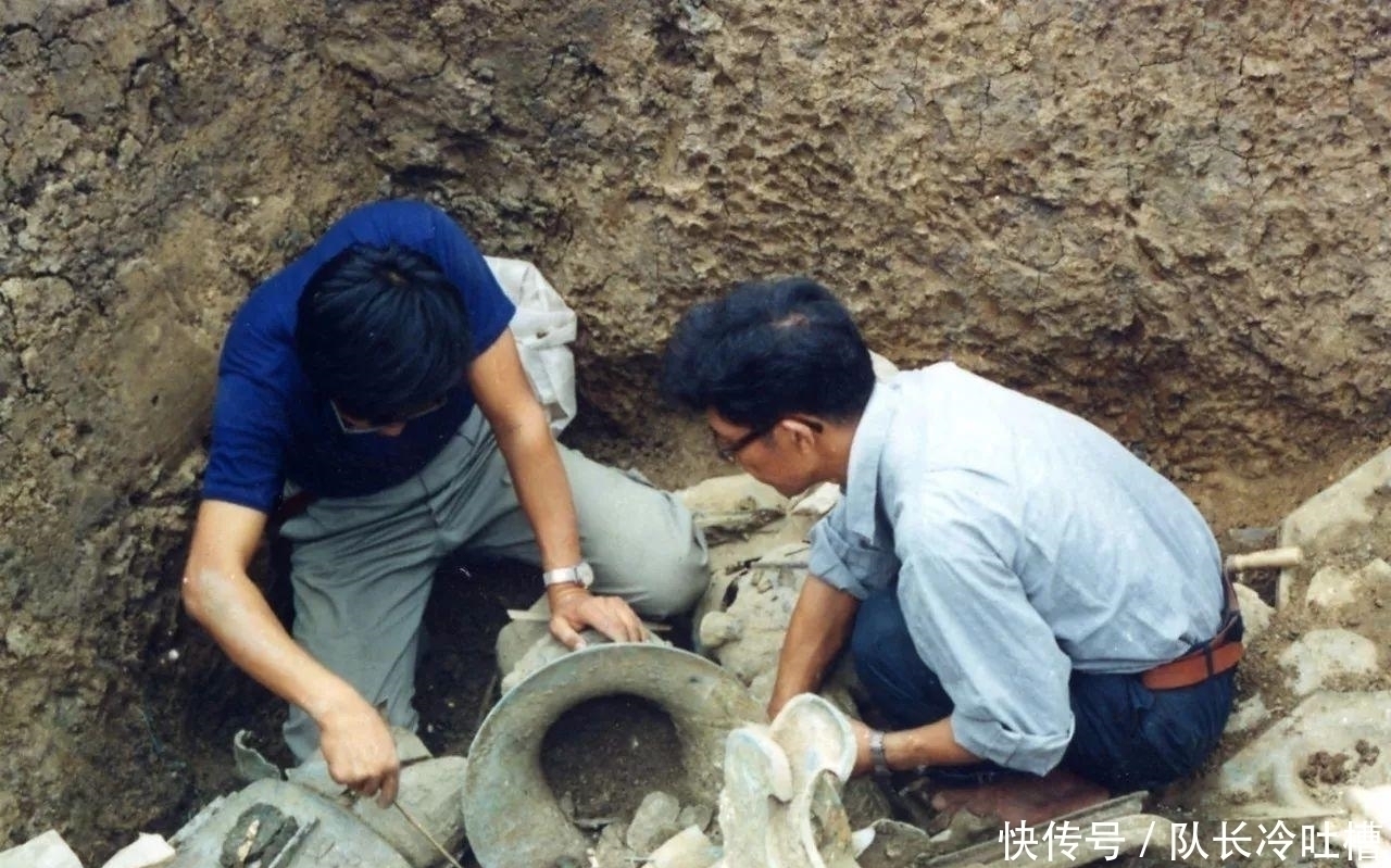 三星堆！37次挖掘再掀神秘面纱，三星堆最新出土一物品，惊艳考古界