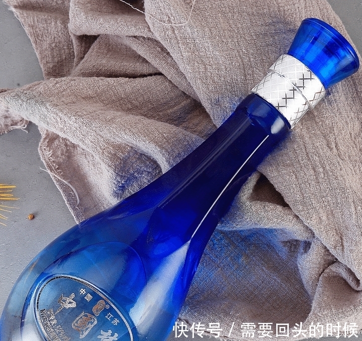  这4款白酒因包装低端被耽搁，穷人烧菜用，富人天天喝，真是讽刺