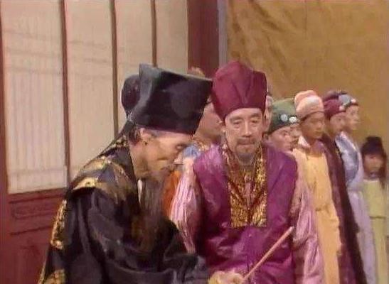 影射|《红楼梦》里,贾敬究竟影射谁?是清雍正皇帝还是明嘉靖皇帝