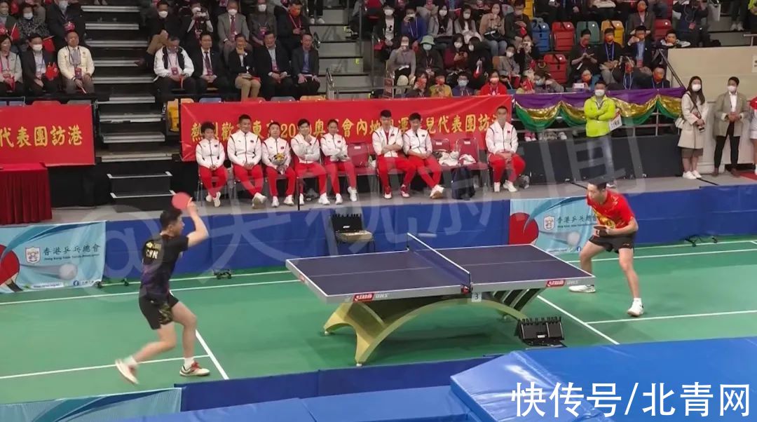 球场|“魔力转圈圈”再现！网友：球场要装不下马龙许昕了