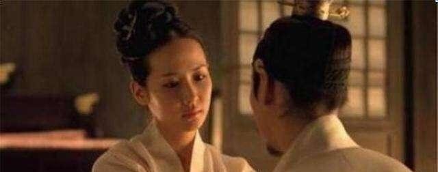 爱民$上联“爱民如子,金子,银子,皆吾子也”,下联太经典了!