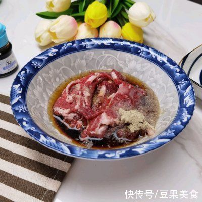 羊里脊肉|秒杀餐厅大厨，正宗葱爆羊肉自己在家做