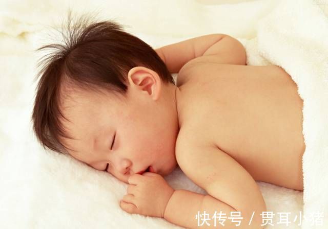 睡眠质量|孩子的五种睡姿,暗示了不同的“性格”!这种睡姿的父母最有福气