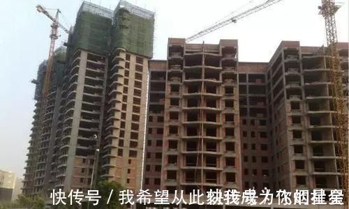 开发商|买房选一期还是二期，听了开发商朋友的话，秒懂