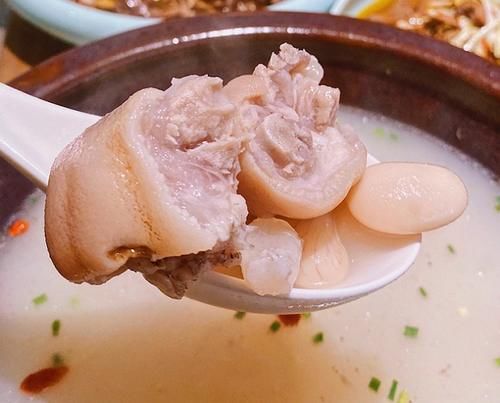 到四川旅游不能错过的4道川菜，虽然每个都不辣，却都传承百年