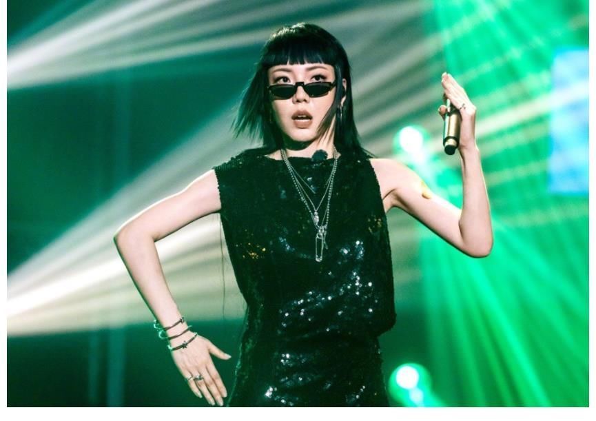 《中國好聲音》模式有變,四位大咖導(dǎo)師各配一位高顏值女歌手助教