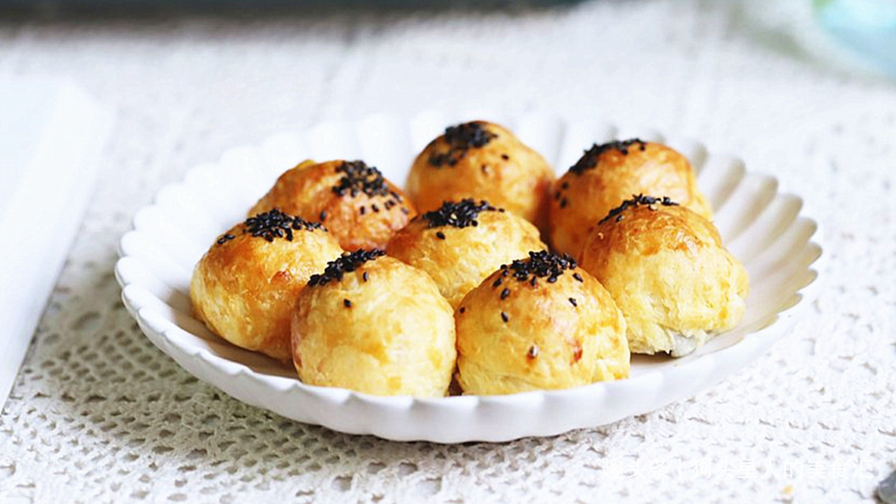 汤圆别煮着吃了,教你烤汤圆,不用揉面,出锅酥到掉渣,太香了