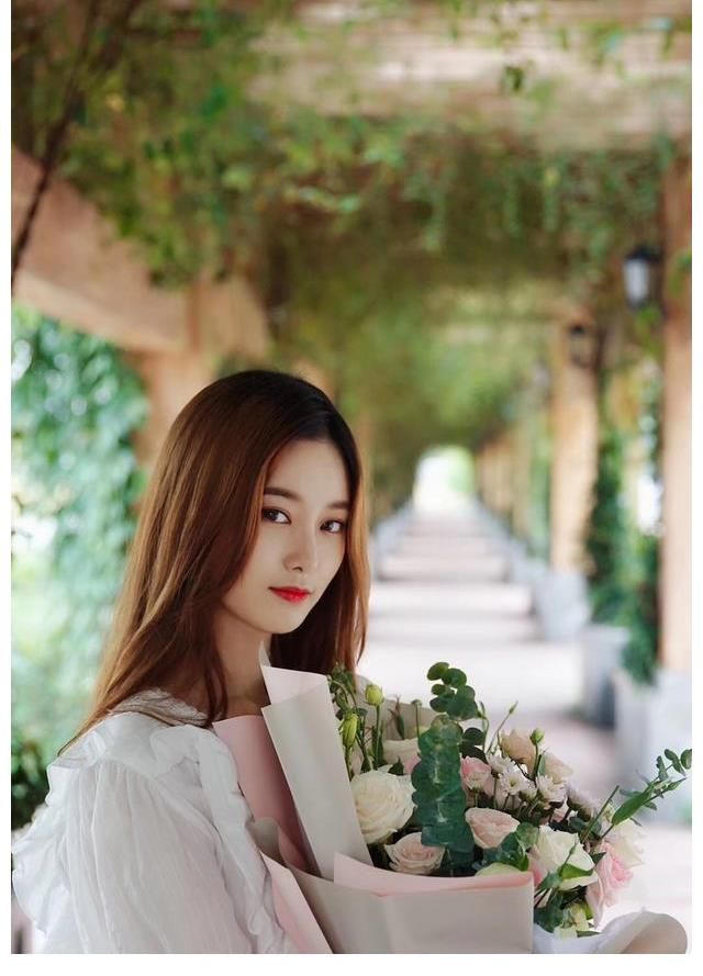 在偶練一輪游，還和徐藝洋拍過戲，參加《少年之名》依舊沒有鏡頭