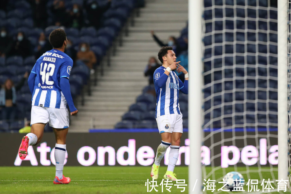 佩佩|3-1!欧冠出局后,他们势不可挡:再次吊打死敌,11连胜领跑