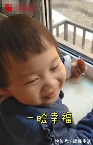 护栏|3岁女儿趴窗台上1小时纹丝不动,爸爸走近后一看,被逗得哭笑不得