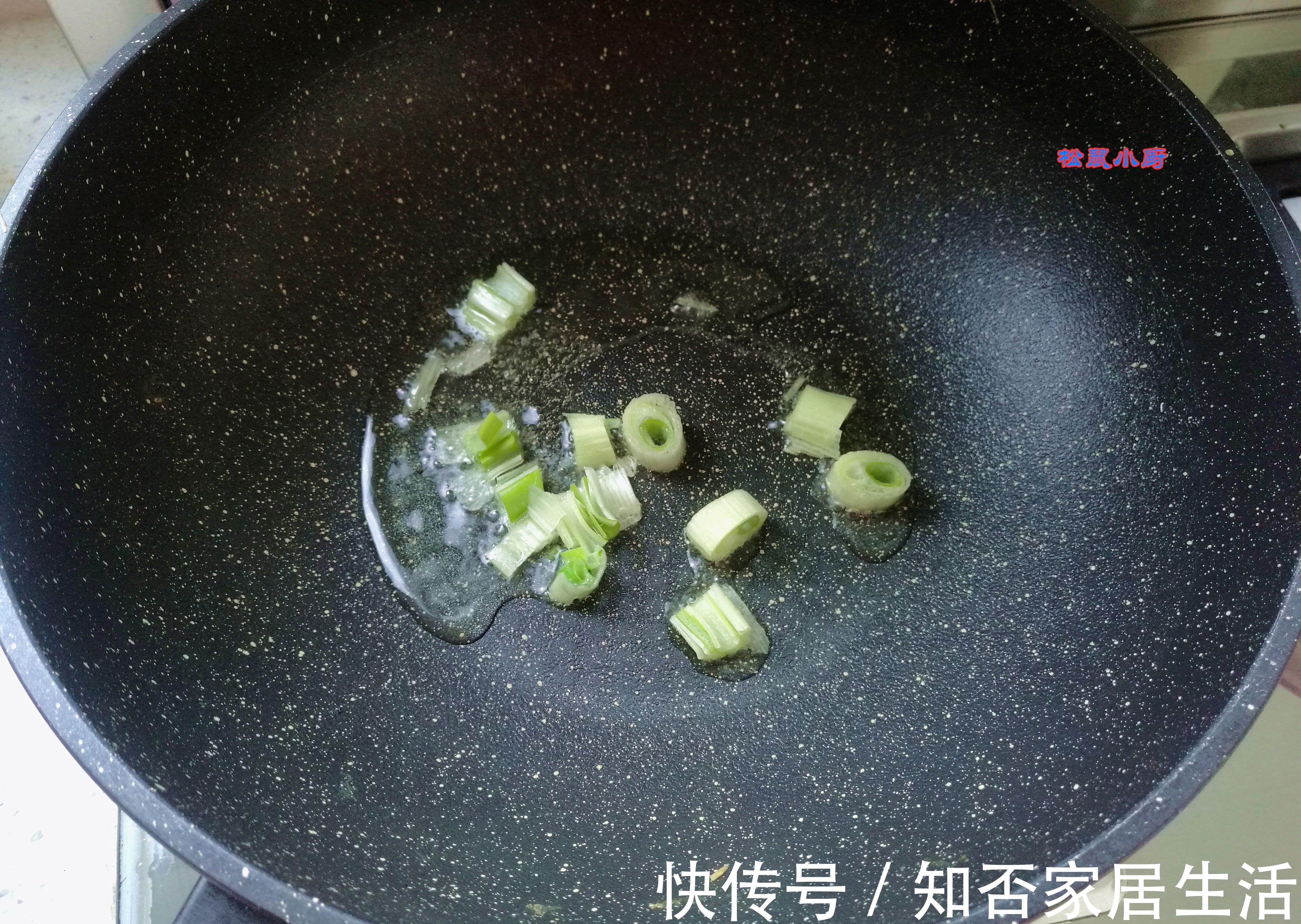 这菜1块钱大把，边角碎料都是宝，营养美味，加3个鸡蛋一炒真香