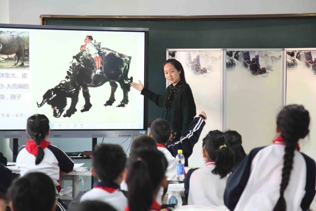 新城小学|定格抗疫瞬间！这五幅手绘温暖了这座城！