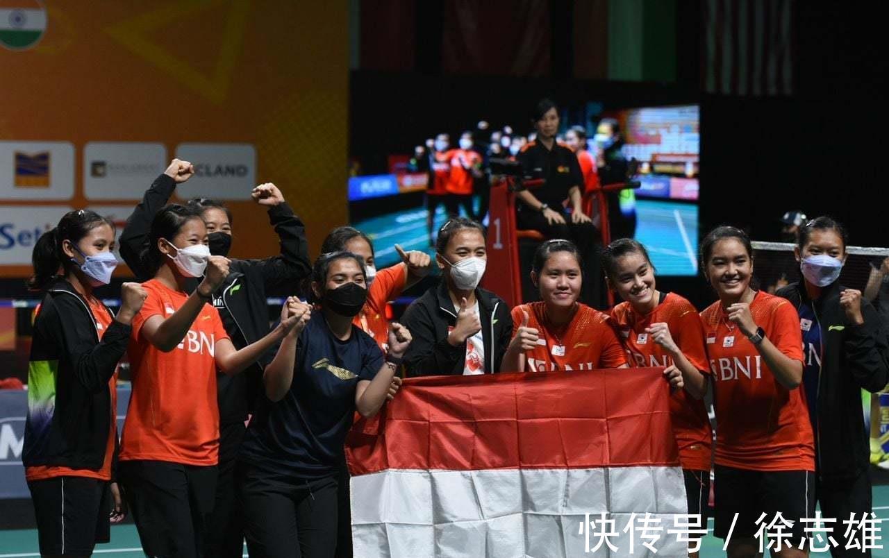 印尼队|李梓嘉率马来西亚夺男团冠军,实现赛前豪言!印尼女队首次夺冠