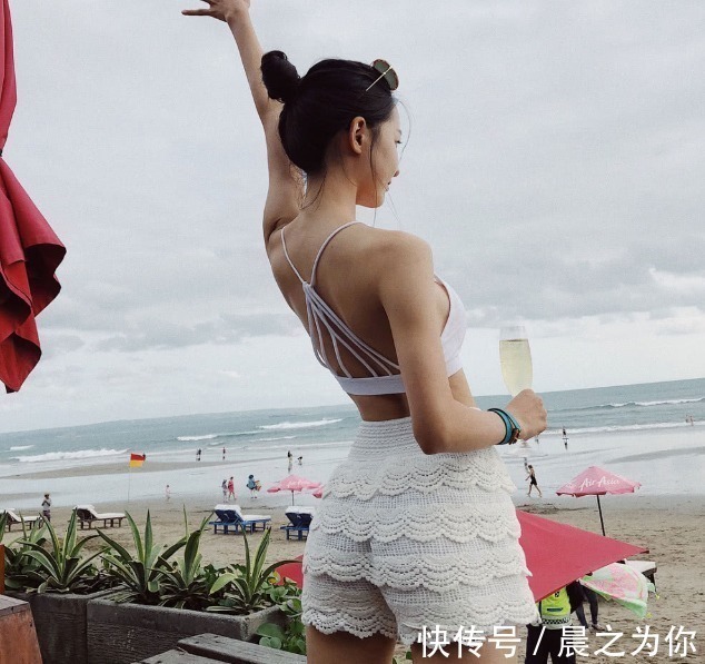 气质|韩国美女教练，长期练习瑜伽，身材凹凸尽显迷人气质