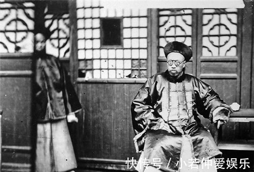 |清朝一位搞笑诗人:新婚当天因近视闹出笑话,将侍女当新娘圆了房