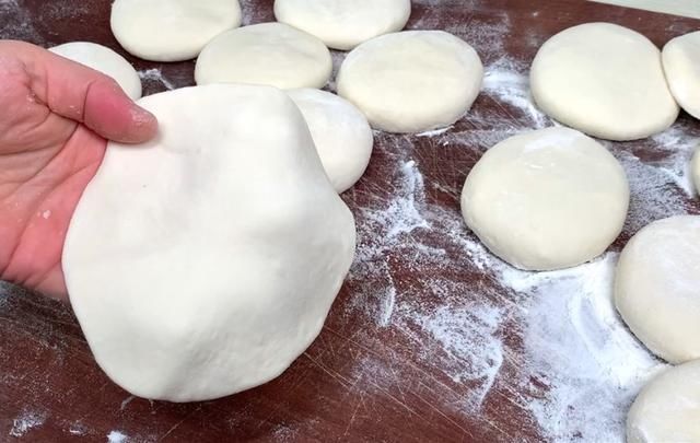 立冬后，最该吃的不是萝卜，而是它，一次买10斤，蒸包子吃真香