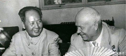 赫鲁晓夫|苏联撤走核武专家,赫鲁晓夫扬言要用原子弹炸中国,最后为何怂了!