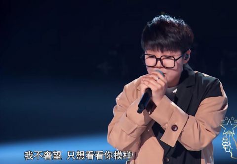 张露馨|李荣浩顶着被骂的风险教王靖雯投机取巧,结果对方不听话,太亏了