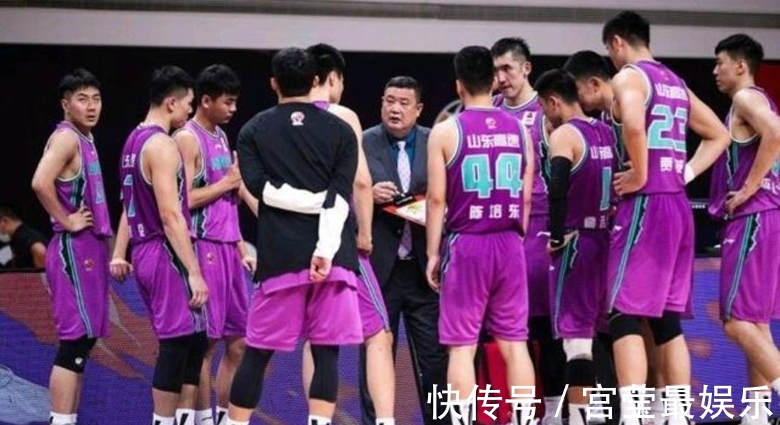 李敬宇|换东家换教练换队长，高速男篮继续去巩晓彬化，还要折腾到啥时候