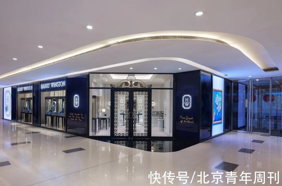 给你，我的新名片，解锁明星B面人生丨Weekly