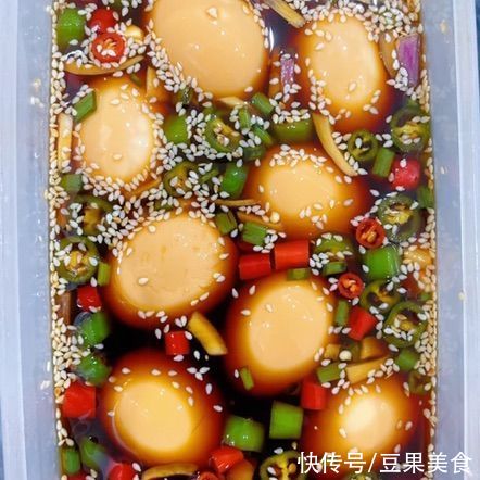 馆子|大厨教你做辣椒泡蛋，减肥专用，学会不用下馆子