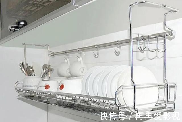 碗碟|碗筷沥水还放水槽？搭配吊柜，设计师没说的妙招，太好用