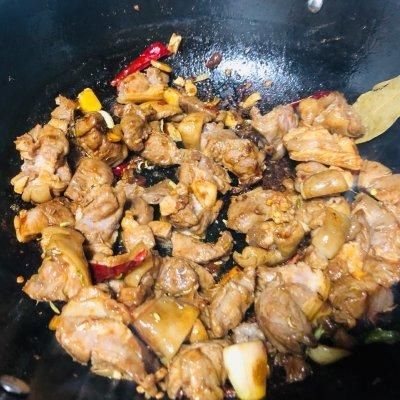  回味无穷|回味无穷的萝卜炖羊肉，暖心暖胃来拯救你的胃