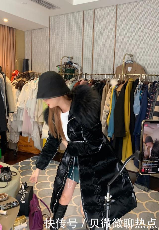 搭配|“羽绒服+裙子”才是冬天正确的打开方式!