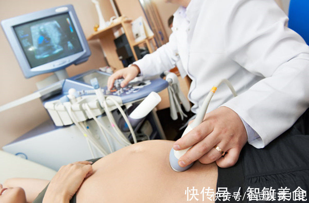 维生素c|胎儿的成长离不开羊水,做好四点提高羊水的“品质”,孕妈别忽视