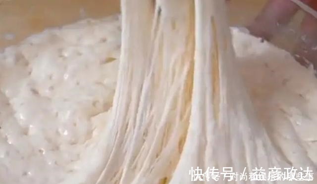 柔软|柔软冠军非它莫属，发面葱花饼新做法，100%成功零失败！