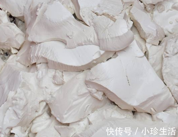 月经|女生“月经”刚走，多吃5种“零嘴”，抑菌排毒，养好卵巢更年轻