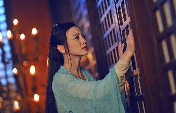 些妃子|古代妃嫔被“打入冷宫”后，太监为何争着要去当差，原因很心酸