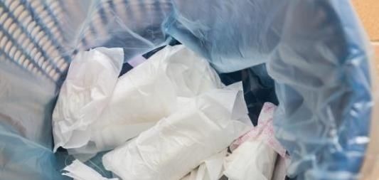 月经|月经期间的5种表现,可能是妇科疾病的信号!第三种会影响生育!