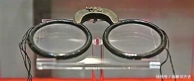 白居易|作为一种“富贵病”,当古人近视了,是如何解决的呢?