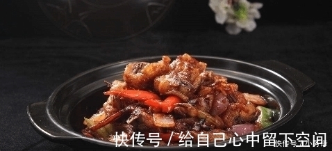 鸡块|鸡肉怎么炖都不香 只因少了这一物, 加上后好吃到爆了!