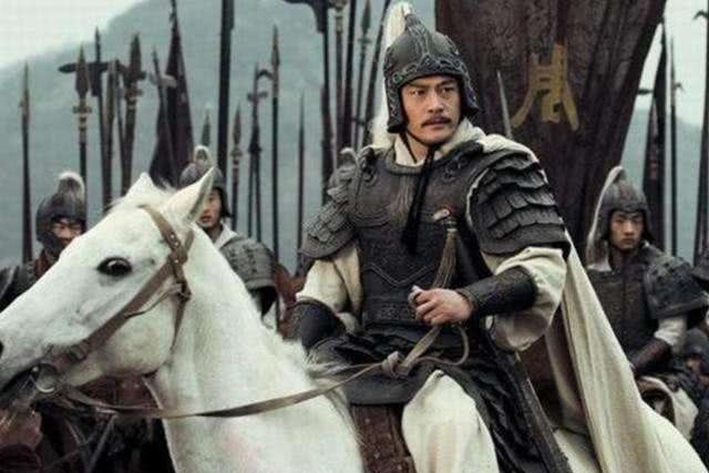 谋权|为什么孙策死后，周瑜甘愿辅佐孙权，而没有谋权篡位呢？