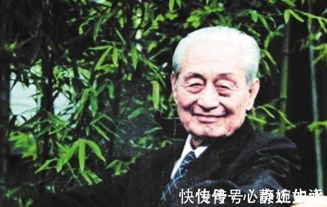 普度#大师赵朴初,祖上四代皆翰林学士,13岁已初具风骨,90岁泼墨挥毫